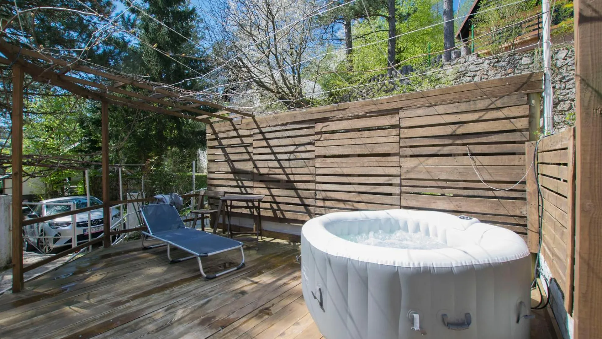 House Nina Lic Villa Fuzine Holiday home